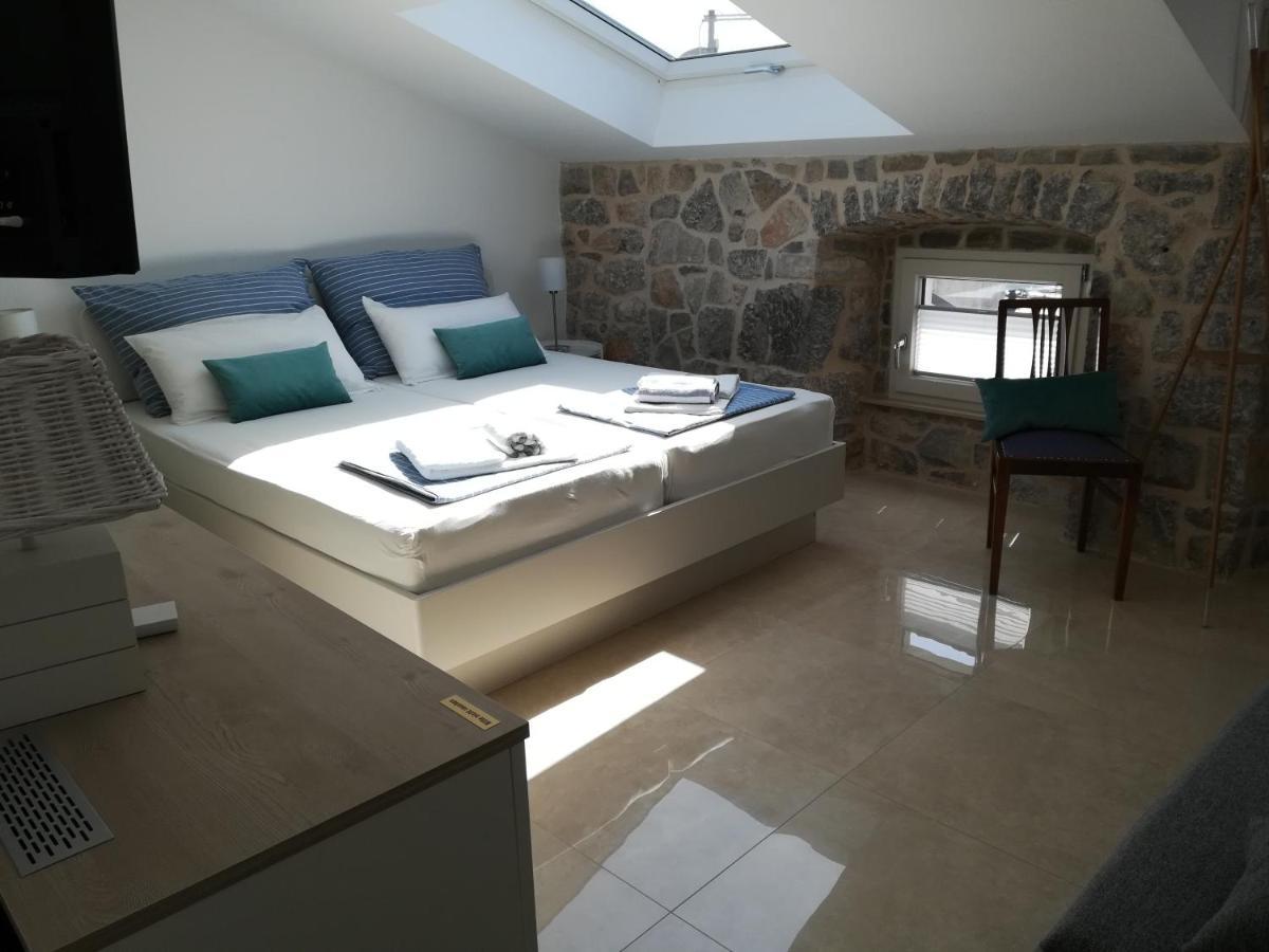 Villetta Nautica Faggioni Punat Exterior foto